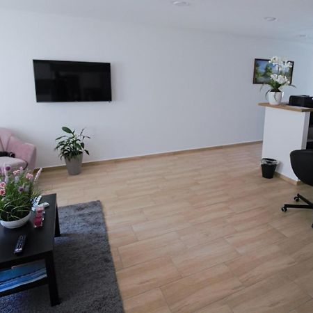 Szitakoeto Panzio Hotel Tiszafured Bagian luar foto